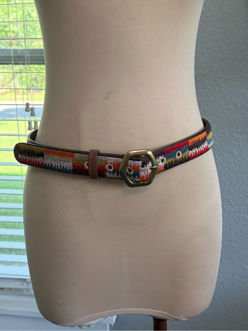 NWT Lucky Brand Leather Embroidered Patchwork Belt Size Small Woven Design